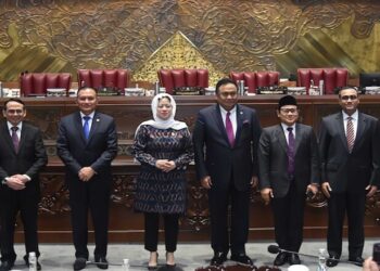 Tutup Masa Sidang DPR, Puan Singgung Pengawasan Haji dan UU Kesehatan