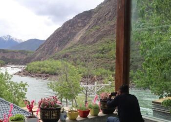 Eksplorasi Daerah Terisolasi Tibet di Tengah Pergunjingan Global