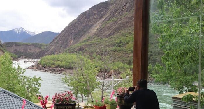 Eksplorasi Daerah Terisolasi Tibet di Tengah Pergunjingan Global