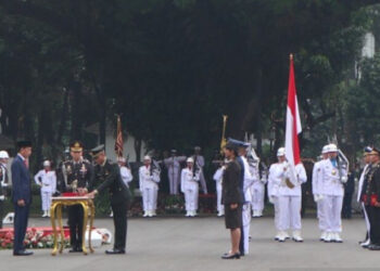 Presiden Minta Perwira Muda TNI-Polri Selalu di Depan Bantu Masyarakat