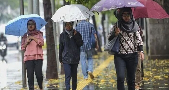 Seluruh Wilayah DKI Jakarta Diperkirakan Hujan pada Kamis Siang