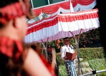 Sandiaga Uno Salurkan Bantuan Modal Usaha untuk Disabilitas