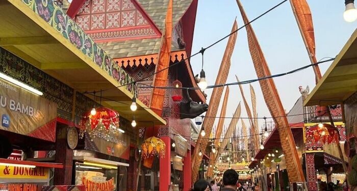 Rekomendasi Jajanan Lezat di Festival “Kampoeng Tempo Doeloe”