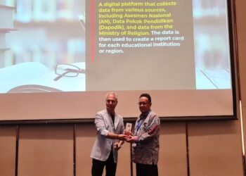Kemendikbudristek RI Terima Penghargaan Recognition of Exceĺlence dari OpenGov Asia