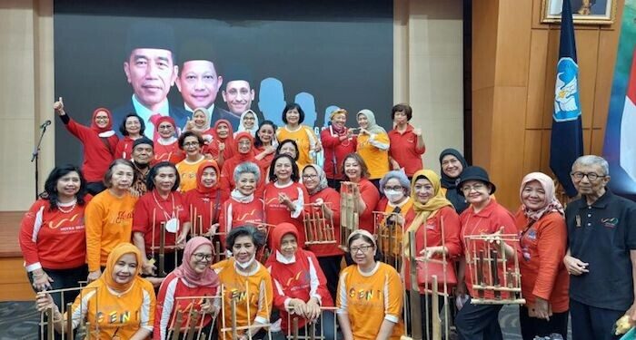 Mitra Seni Indonesia Berpartisipasi pada Pergelaran Angklung Terbesar