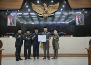 Jabatan Ridwan Kamil – Uu Ruzhanul Ulum Berakhir 5 September 2023 DPRD Jabar Umumkan Pengusulan Pemberhentian