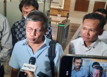 Rocky Gerung Mengaku Menikmati 40 Pertanyaan Penyidik