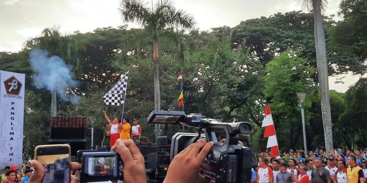 Lomba Lari Panglima TNI RUN di Silang Monas, Jakarta, Minggu (24/09/2023).
