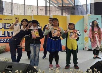 Memupuk Budaya Baca Buku Generasi Z