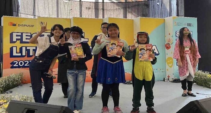 Memupuk Budaya Baca Buku Generasi Z