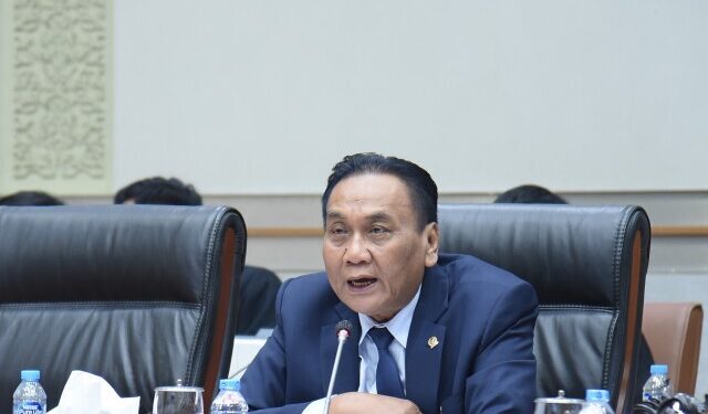 Ketua Komisi III DPR RI Bambang Wuryanto di Nusantara II, Kompleks Parlemen Senayan, Jakarta, Senin (25/9/2023). Foto : Geraldi/Man