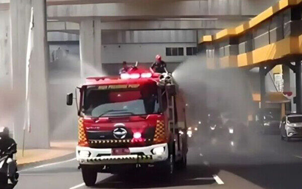 DKI Intensifkan Siram Jalan dan Perbanyak Kabut Air untuk Tekan Polusi