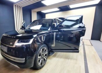 JLM Auto Resmi Luncurkan Range Rover PHEV Seharga Rp5 miliar