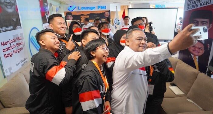 BP2MI Berangkatkan 12 PMI ke Jerman Sektor Kesehatan