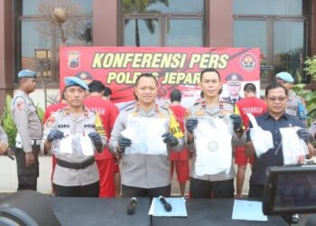 Polres Jepara Sita Setengah Kilo Gram Sabu, Dua Residivis Ditangkap