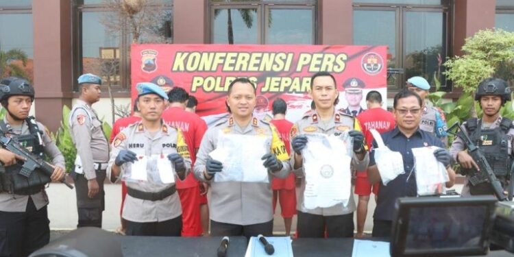Polres Jepara Sita Setengah Kilo Gram Sabu, Dua Residivis Ditangkap