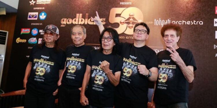 God Bless Bakal Padukan Musik Rock dengan Orkestra di Konser 50 tahun