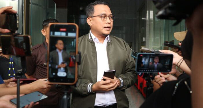 KPK Perpanjang Penahanan Wali Kota Bima Muhammad Lutfi