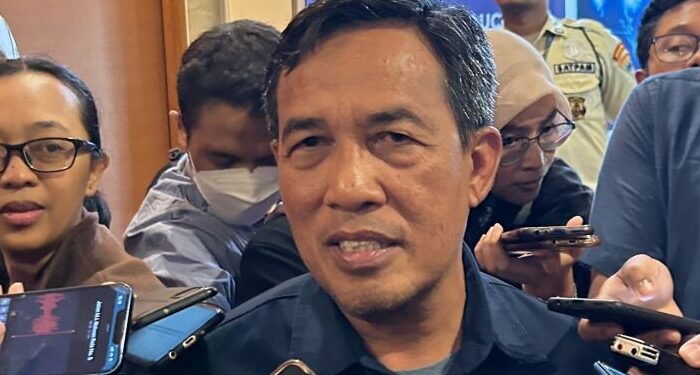 Direktur Jenderal (Dirjen) Perdagangan Dalam Negeri Kementerian Perdagangan (Kemendag) Isy Karim usai menghadiri konferensi pers Peraturan Menteri Perdagangan Nomor 31 Tahun 2023 di Jakarta, Rabu (27/9/2023).