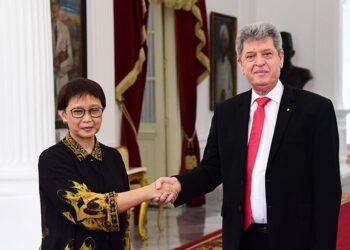 Menlu Retno: OKI Harus Desak Gencatan Senjata Israel-Palestina