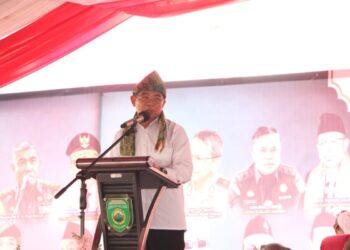 Menko PMK Minta Pemerintah Daerah Majukan Pondok Pesantren dan Para Santrinya