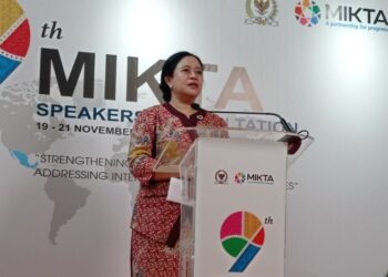 Ketua DPR RI dan MIKTA Temui Presiden Jokowi Bahas Perdamaian di Gaza