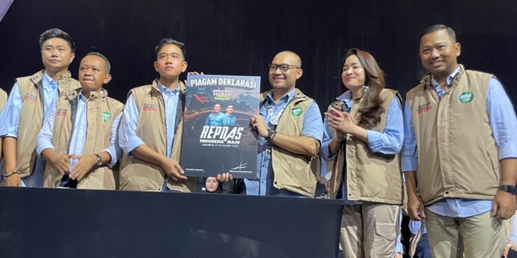 Rangkaian Kegiatan, Relawan Repnas saat Deklarasi Dukung Prabowo-Gibran