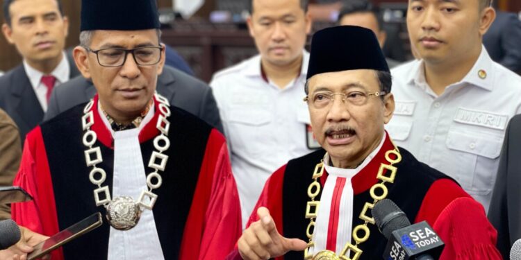 Suhartoyo Resmi Dilantik Jadi Ketua MK Gantikan Anwar Usman