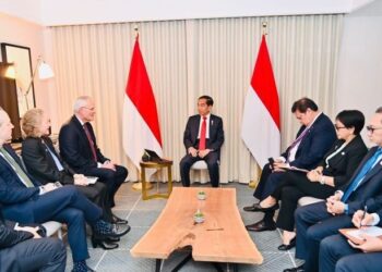 Jokowi dan Chairman Exxon Bahas Investasi Energi 15 Miliar Dolar AS