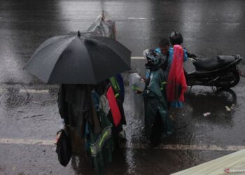 BMKG Prakirakan Berawan dan Hujan Ringan di Jaksel dan Jaktim