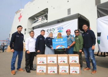 Setelah Bantu Donasi Tunai, Danone Indonesia Gandeng LAZISNU dan TNI AL Kirim Bantuan Puluhan Ribu Botol AQUA ke Palestina