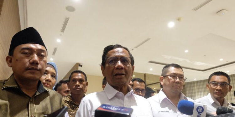 Menkopolhukam: Pemerintah Sedang Cari Solusi Soal Pengungsi Rohingya