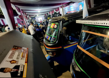 Relawan Arus Bawah Prabowo-Gibran Nobar Timnas vs Australia