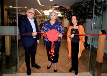 Kunjungan Manajemen Prudential Indonesia di Customer Care Walk-in Center Prudential