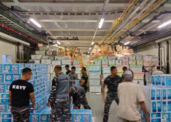 Bantuan TNI AL untuk Gaza Telah Diberangkatkan, Diantaranya Selimut, Makanan, Galon Le Minerale, dan Kebutuhan Hidup Lainnya