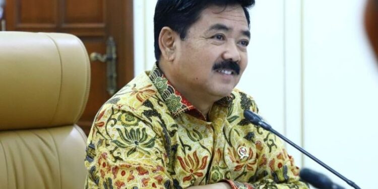 Jokowi Lantik Menko Polhukam dan Menteri ATR pada Rabu Pagi