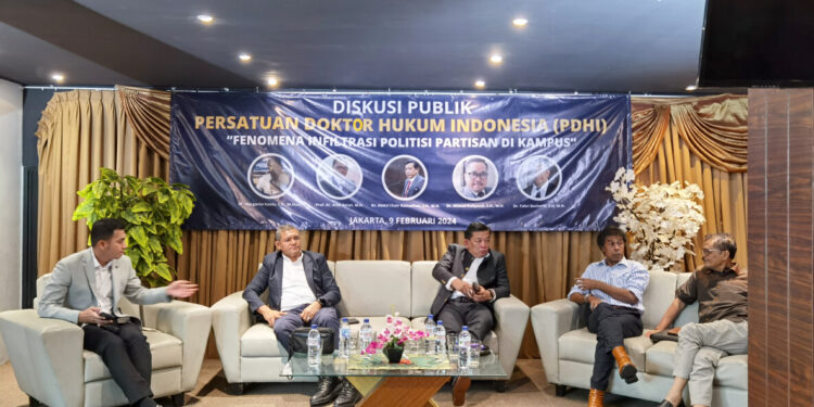 Kritik Kampus ke Jokowi Dinilai Sengaja Disetting untuk Ganggu Prabowo-Gibran