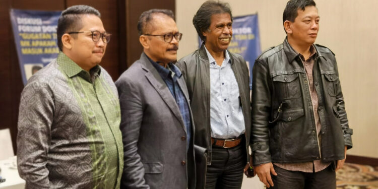 Diskusi Forum Doktor “Gugatan TSM di MK Apakah Masuk Akal?”