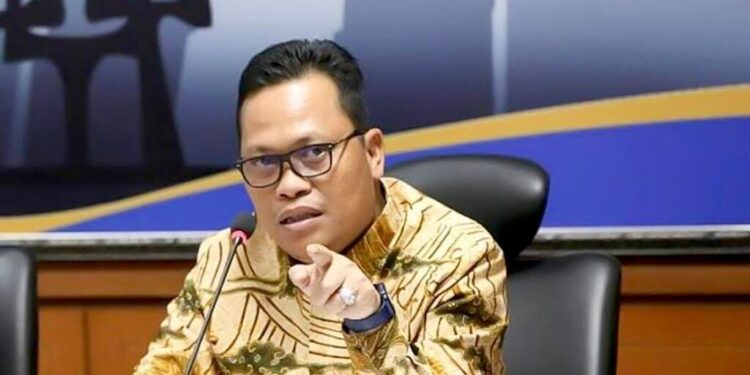 Hasan Basri Beri Pertanyaan Seputar Kesejahteraan Masyarakat Perbatasan ke Anies Baswedan