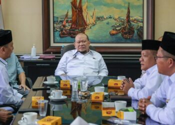 1,1 Juta UMKM Nahdliyin Kesulitan Akses Pasar, Ketua DPD RI Koneksikan dengan Kadin Jatim