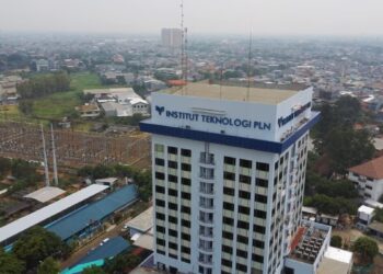 ITPLN Buka Peluang Langka: Ikatan Kerja dengan PLN Group Sebelum Kuliah!