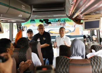Dasco dan Andre Lepas 50 Bus Pulang Basamo 2024