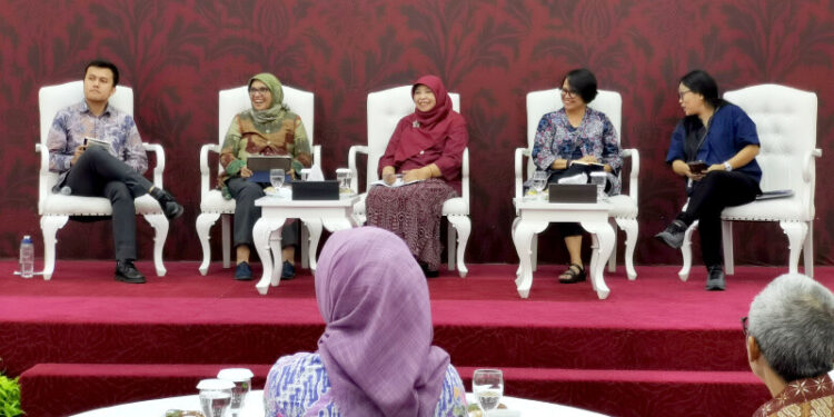 Forum Berbagi Pengetahuan Kemenko PMK & TNP2K: Membangun Kesetaraan dan Keadilan Gender dalam Pembangunan Inklusif