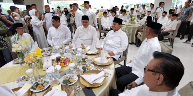 Prabowo Subianto dan Gibran Rakabuming Raka Hadiri Acara Nuzulul Qur’an dan Buka Puasa Bersama Partai Golkar