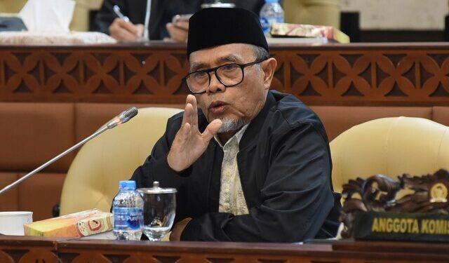 Wacana Kenaikan Tarif KRL Ancam Kesejahteraan Ekonomi Masyarakat Berpenghasilan Rendah