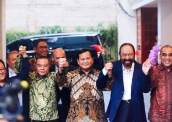 Ketua Umum Nasdem, Surya Paloh, Bersama Presiden Terpilih Prabowo Subianto di Kediaman Kertanegara
