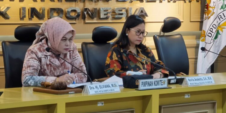 Komite IV DPD RI Bahas Pengawasan UU No. 20 Tahun 2008 tentang UMKM dalam Rapat Kerja dengan Menteri Koperasi dan UKM