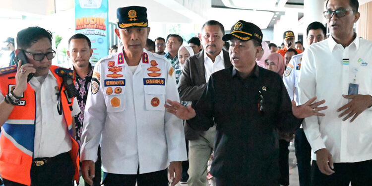 Kunjungan Kerja Komisi V DPR RI Temukan Masalah Infrastruktur di Pelabuhan Merak, Banten