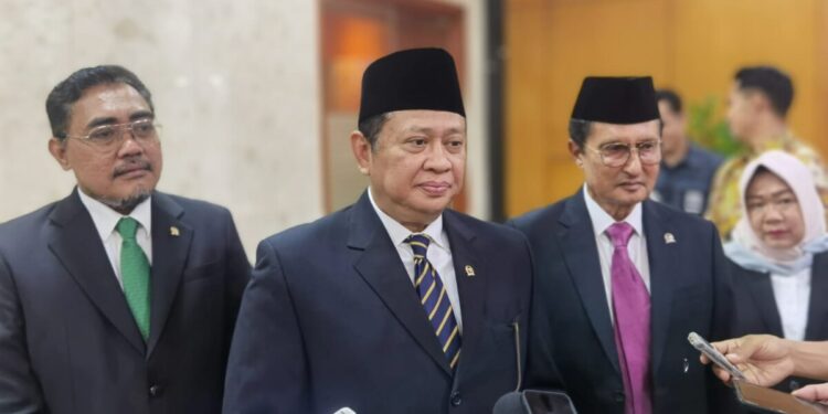 Ketua MPR RI Melantik Empat Anggota Pengganti Antar-Waktu untuk Masa Jabatan 2019-202