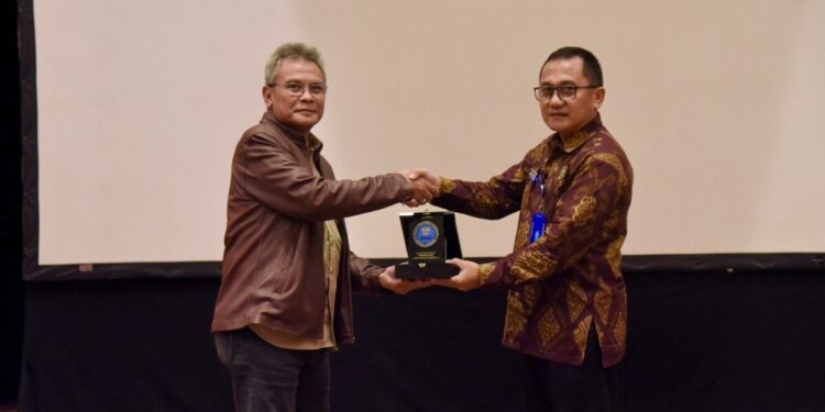 Komisi III DPR RI Soroti Peredaran Narkoba Melalui Platform Digital: Panggilan untuk Penguatan Badan Narkotika Nasional